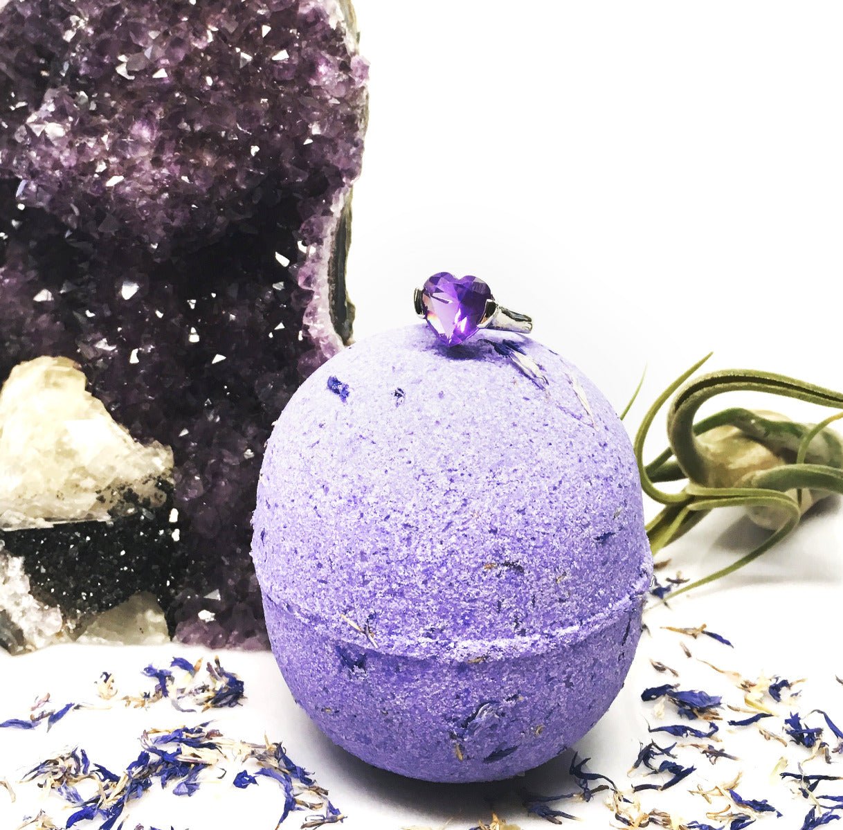 Hidden Treasure Bath Bomb (Black Amethyst) - Nature Skin Shop