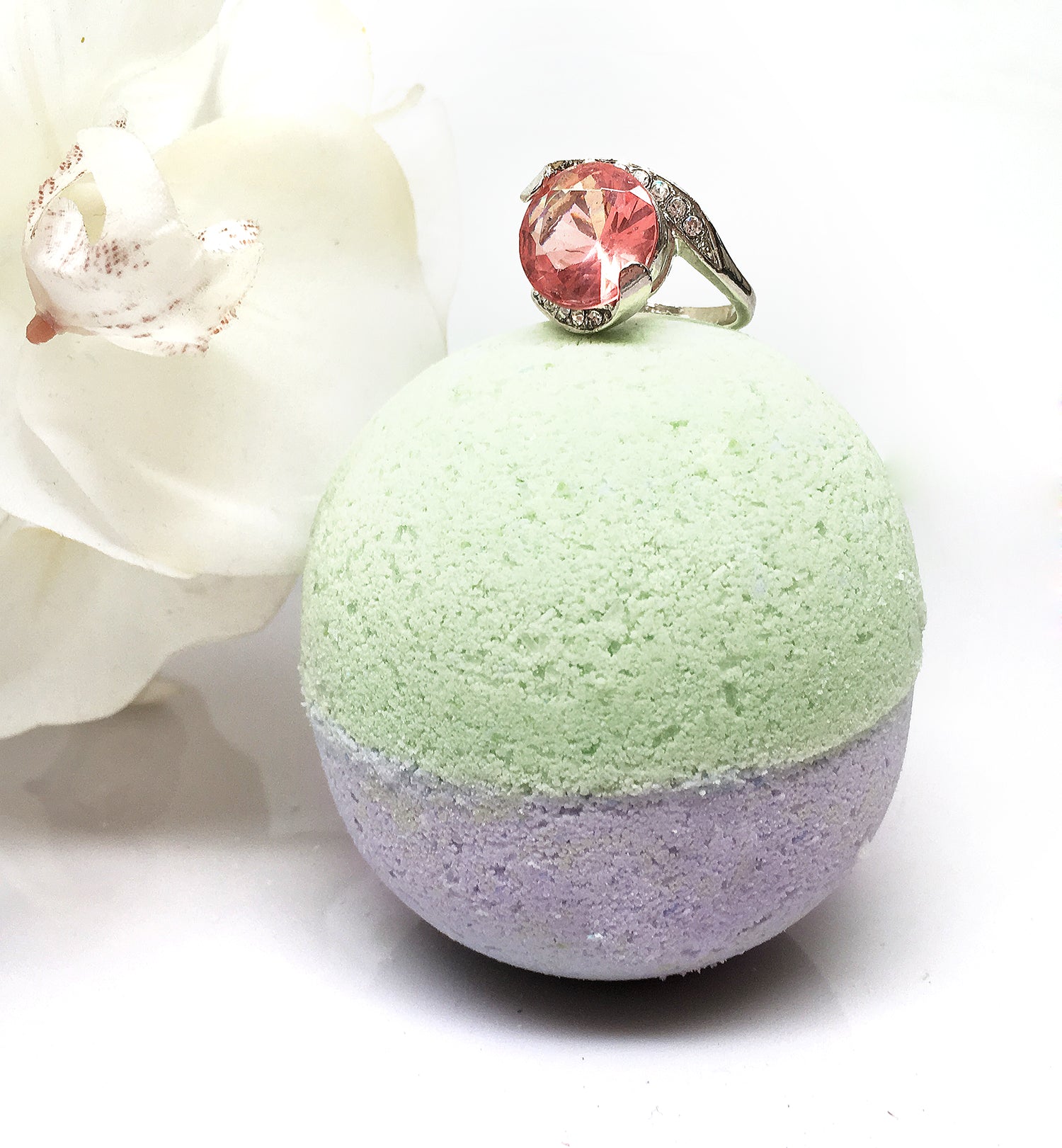 Hidden Treasure Bath Bomb (Lavender Chamomile) - Nature Skin Shop